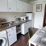 T3 Perto Do Centro Do Porto, Check-in 24 Horas,cozinha Totalmente Equipada, Wi-fi 44mbps, Confortavel E Espacosa, Com Vaga De Carro Publica, Adequada Familias, Em Negocios E Grupos De Amigos E Nomades Digitais *