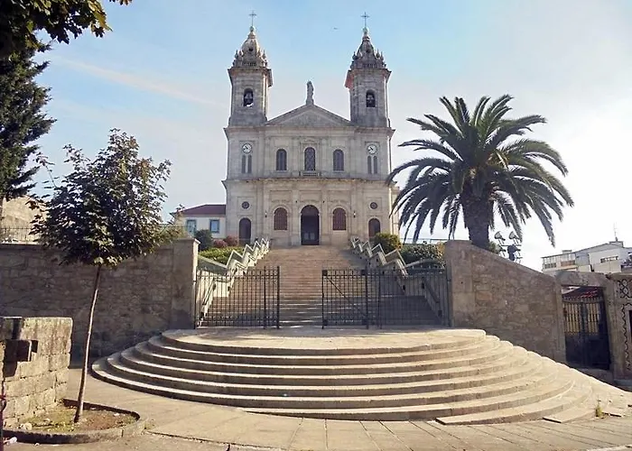 T3 Perto Do Centro Do Porto, Check-in 24 Horas,cozinha Totalmente Equipada, Wi-fi 44mbps, Confortavel E Espacosa, Com Vaga De Carro Publica, Adequada Familias, Em Negocios E Grupos De Amigos E Nomades Digitais Porto