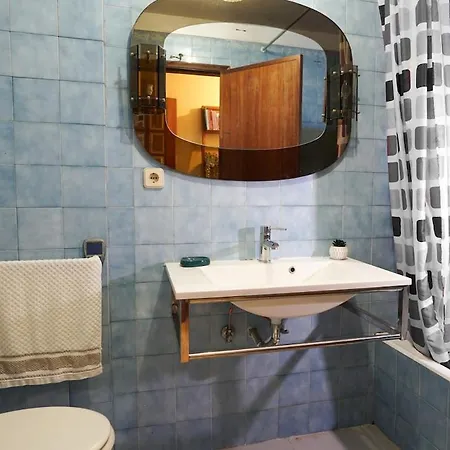 Apartamento T3 Perto Do Centro Do Porto, Check-in 24 Horas,cozinha Totalmente Equipada, Wi-fi 44mbps, Confortável E Espaçosa, Com Vaga De Carro Pública, Adequada Famílias, Hóspedes Em Negócios E Grupos De Amigos E Nomades Digitais