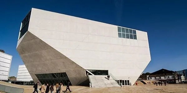 T3 Perto Do Centro Do Porto, Check-in 24 Horas,cozinha Totalmente Equipada, Wi-fi 44mbps, Confortavel E Espacosa, Com Vaga De Carro Publica, Adequada Familias, Em Negocios E Grupos De Amigos E Nomades Digitais Apartament