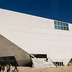 T3 Perto Do Centro Do Porto, Check-in 24 Horas,cozinha Totalmente Equipada, Wi-fi 44mbps, Confortavel E Espacosa, Com Vaga De Carro Publica, Adequada Familias, Em Negocios E Grupos De Amigos E Nomades Digitais Lägenhet
