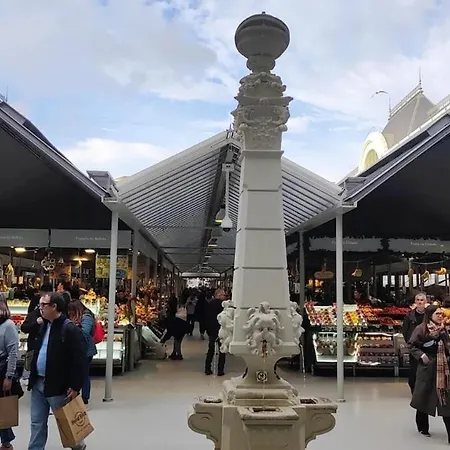 T3 Perto Do Centro Do Porto, Check-in 24 Horas,cozinha Totalmente Equipada, Wi-fi 44mbps, Confortavel E Espacosa, Com Vaga De Carro Publica, Adequada Familias, Em Negocios E Grupos De Amigos E Nomades Digitais