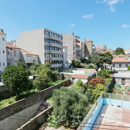 T3 Perto Do Centro Do Porto, Check-in 24 Horas,cozinha Totalmente Equipada, Wi-fi 44mbps, Confortavel E Espacosa, Com Vaga De Carro Publica, Adequada Familias, Em Negocios E Grupos De Amigos E Nomades Digitais