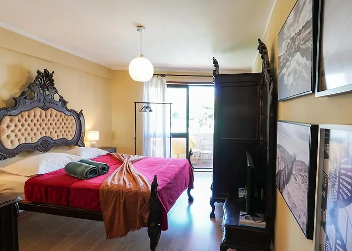 T3 Perto Do Centro Do Porto, Check-in 24 Horas,cozinha Totalmente Equipada, Wi-fi 44mbps, Confortável E Espaçosa, Com Vaga De Carro Pública, Adequada Famílias, Hóspedes Em Negócios E Grupos De Amigos E Nomades Digitais Oporto