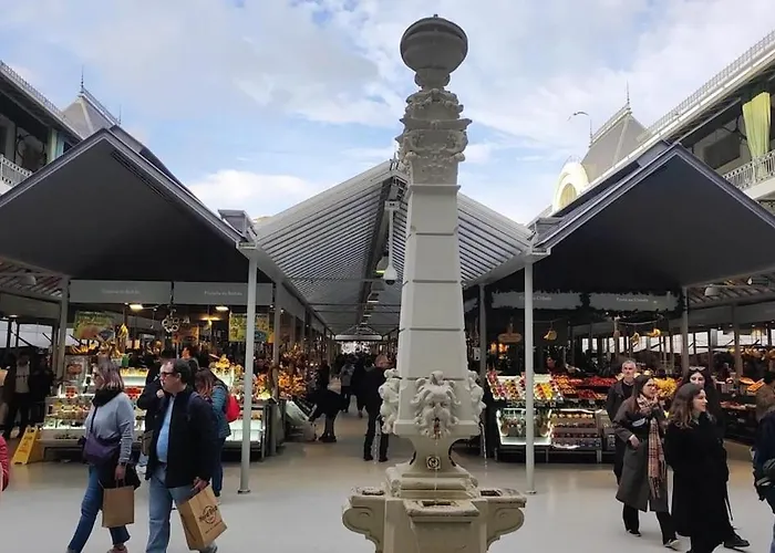 T3 Perto Do Centro Do Porto, Check-in 24 Horas,cozinha Totalmente Equipada, Wi-fi 44mbps, Confortavel E Espacosa, Com Vaga De Carro Publica, Adequada Familias, Em Negocios E Grupos De Amigos E Nomades Digitais