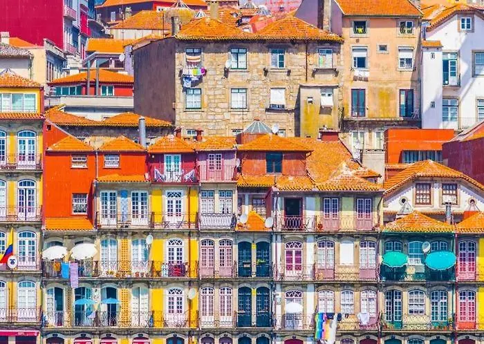 Apartmán T3 Perto Do Centro Do Porto, Check-in 24 Horas,cozinha Totalmente Equipada, Wi-fi 44mbps, Confortavel E Espacosa, Com Vaga De Carro Publica, Adequada Familias, Em Negocios E Grupos De Amigos E Nomades Digitais